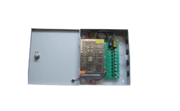 PD Power 9-Channel CCTV Power Supply 12V 8.3A PTC